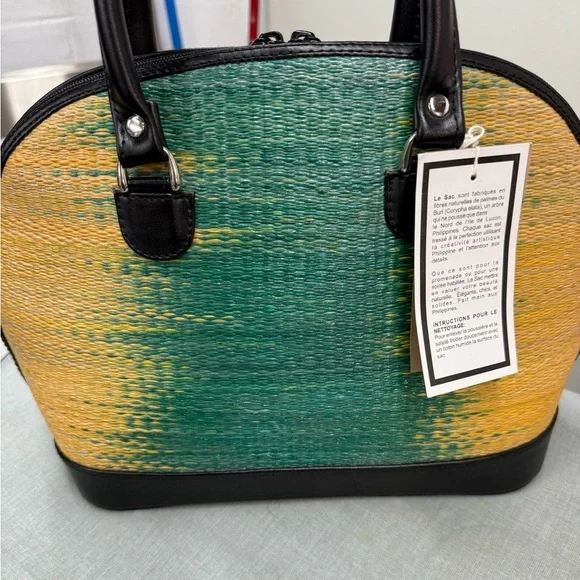 Le SacHandmade Woven Gradient Green and Yellow Bag
